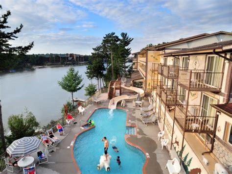 It was our second time coming here and this place makes the dells worth it Clean, modern updated cabins. . Best resort wisconsin dells